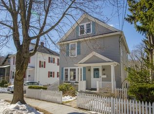 39 Loveland Rd, Brookline, MA 02445