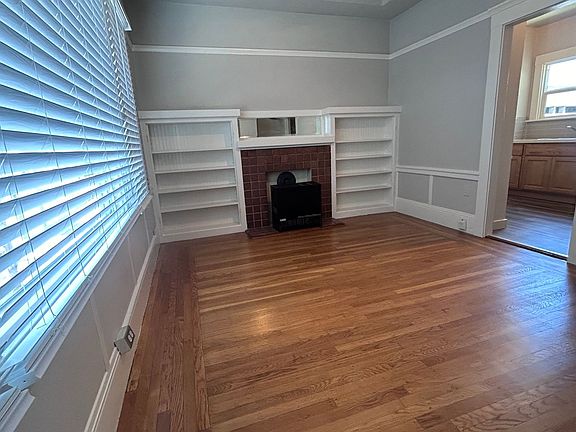 2nd image of 596-582-576-564- E 14th St #&-20