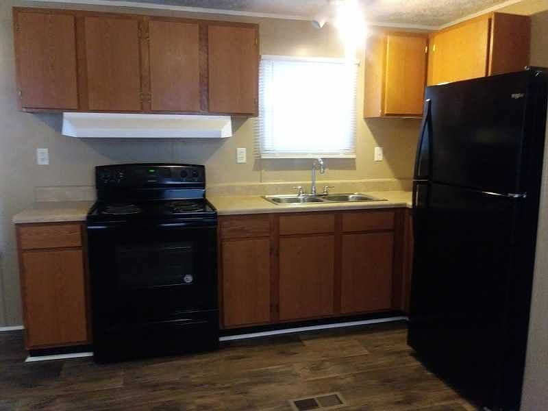2nd image of 139 Edsel Dr
