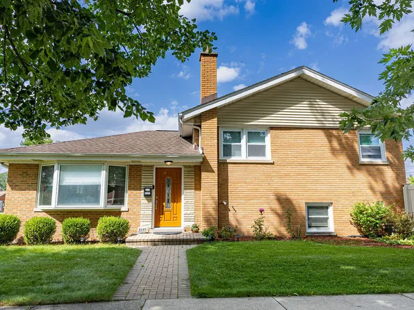 4445 Arthur Ave, Brookfield, IL 60513