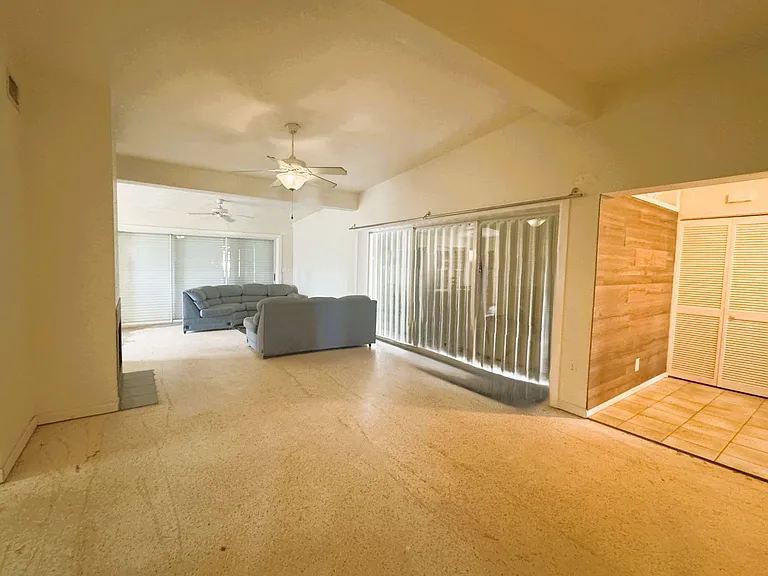 4379 Conway Blvd — Photo 11