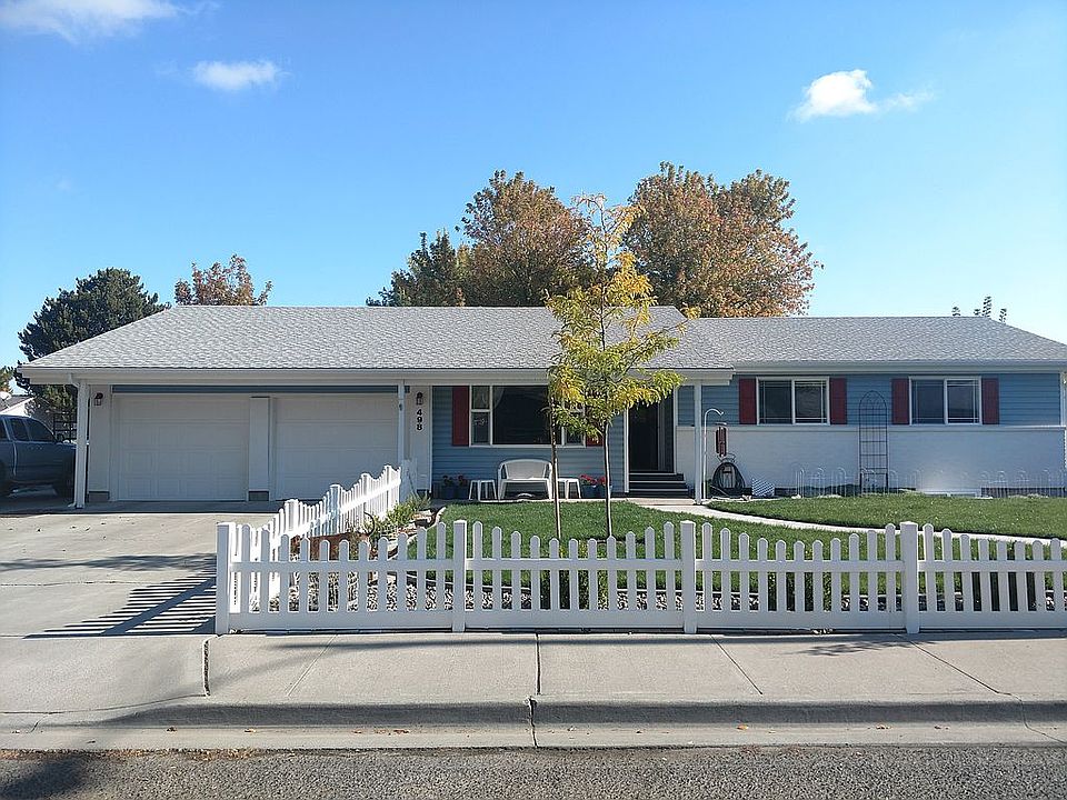 1st image of 498 Parkway Cir