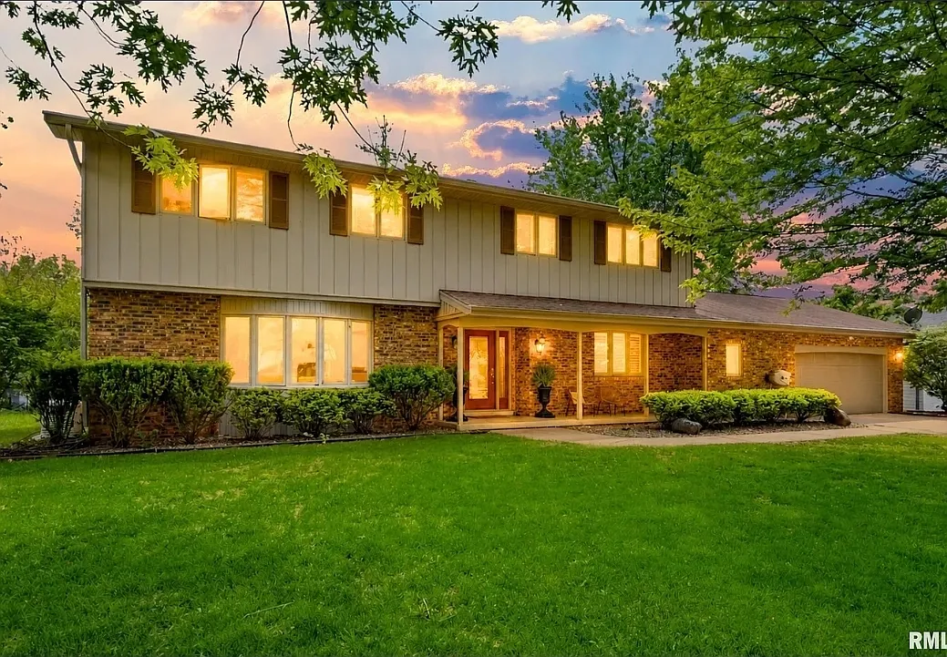 5 bed, 3692 sqft, $3,000 — Photo 1