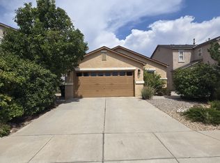 2910 Gault Trl SW, Albuquerque, NM 87121
