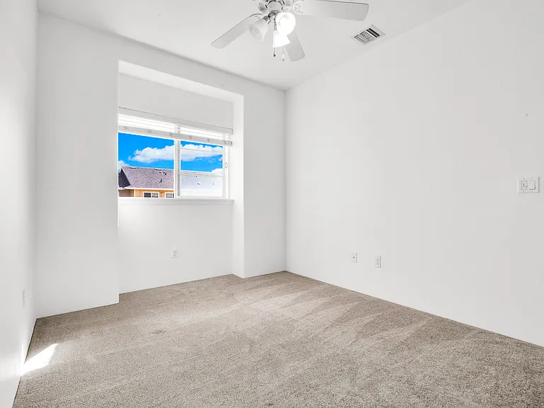 511 Manawai St #408 — Photo 11