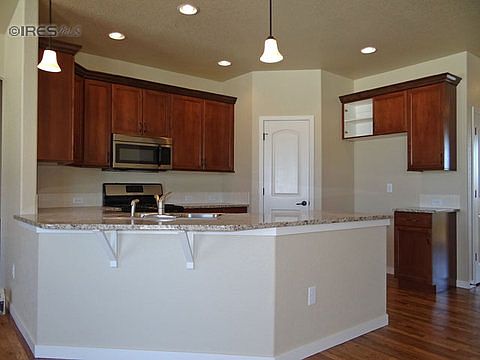 3rd image of 417 N 78th Ave