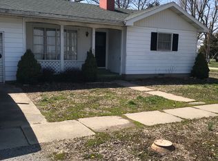 329 N Noble Ave, Noble, IL 62868