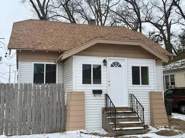 1808 McIlwraith St, Muskegon, MI 49442