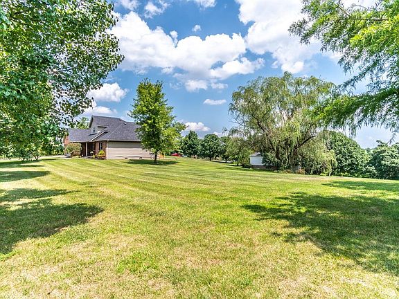 4th image of 1809 Adkinson Dr