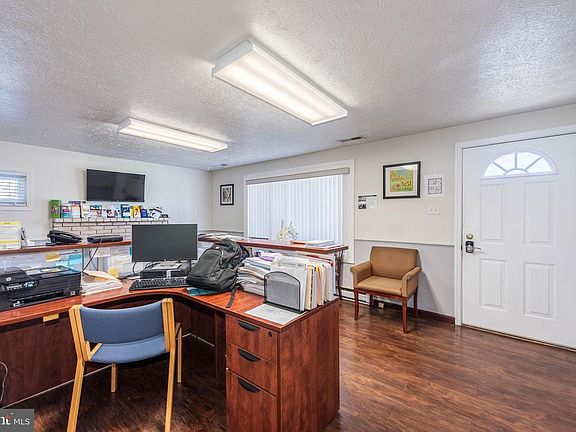 5th image of 4155 Glen Park Rd