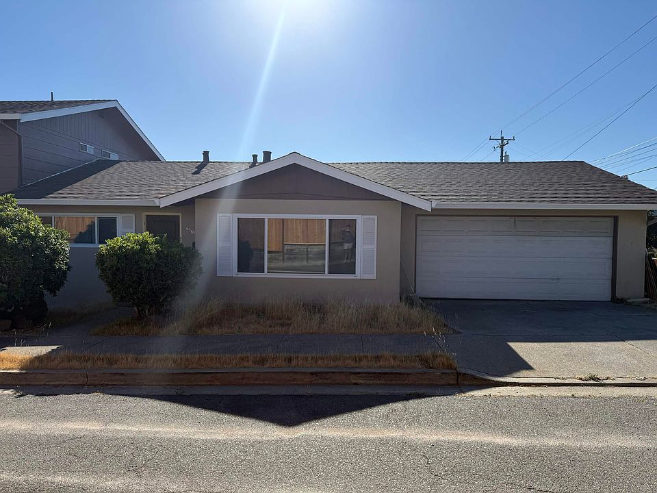 1st image of 4561 Heyer Ave