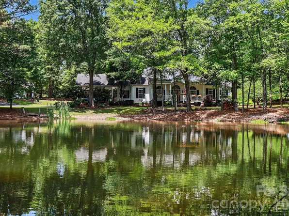 4037 Old Williamston Rd, Belton, SC 29627