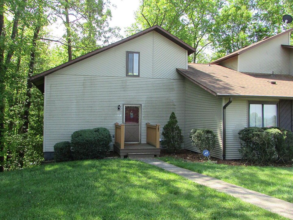 1st image of 2221 Forest Acres Dr #0