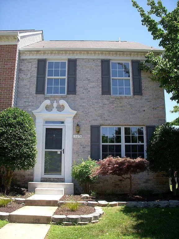 325 Althea Ct photo 1