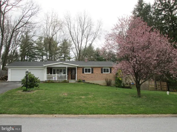 2505 Lewis Ln, Finksburg, MD 21048