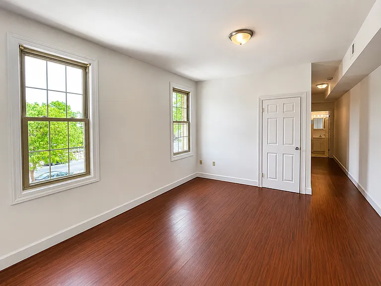 1111 Lamont St NW #203 — Photo 10
