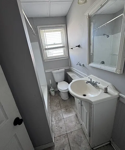 677 Bourbon St — Photo 10