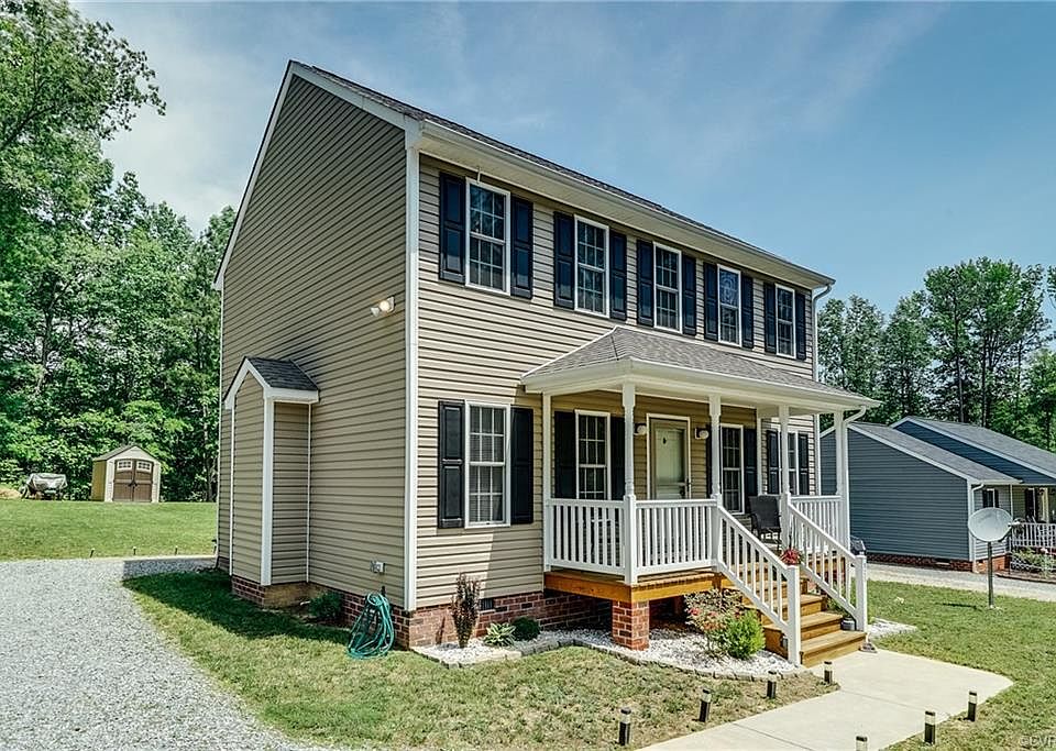 1st image of 923 Moncuin Ct