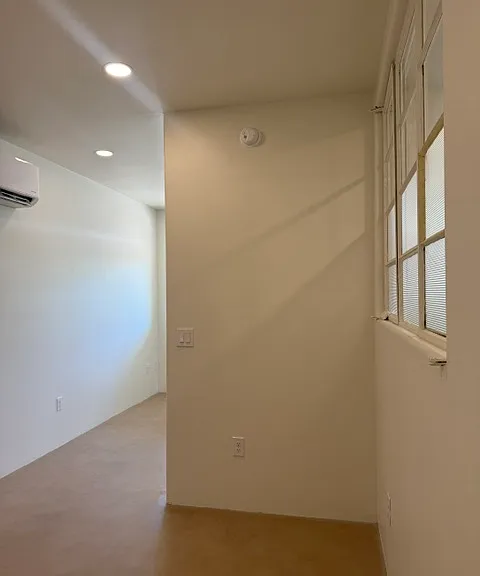4647 E 6th St #2 — Photo 11