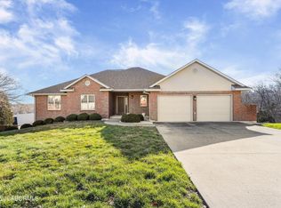 303 Monterey Dr, Jefferson City, MO 65109