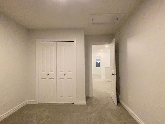 3rd image of 5712 Cautley Cres SW