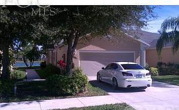 1st image of 5621 Greenwood Cir #96