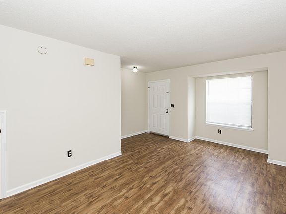 5th image of 4095 Cedars Pkwy APT E