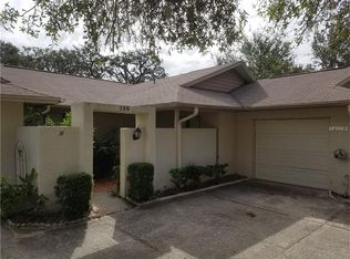 108 Lakeside Colony Dr, Tarpon Springs, FL 34689