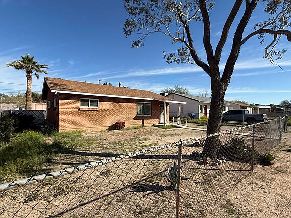 4th image of 333 E Linden St