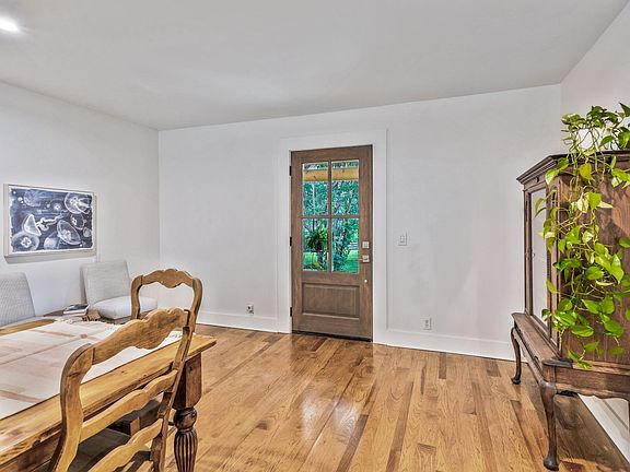 3rd image of 1757 Old Hillsboro Rd