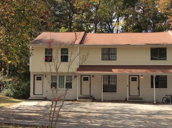 130 Meadowbrook Ct APT B