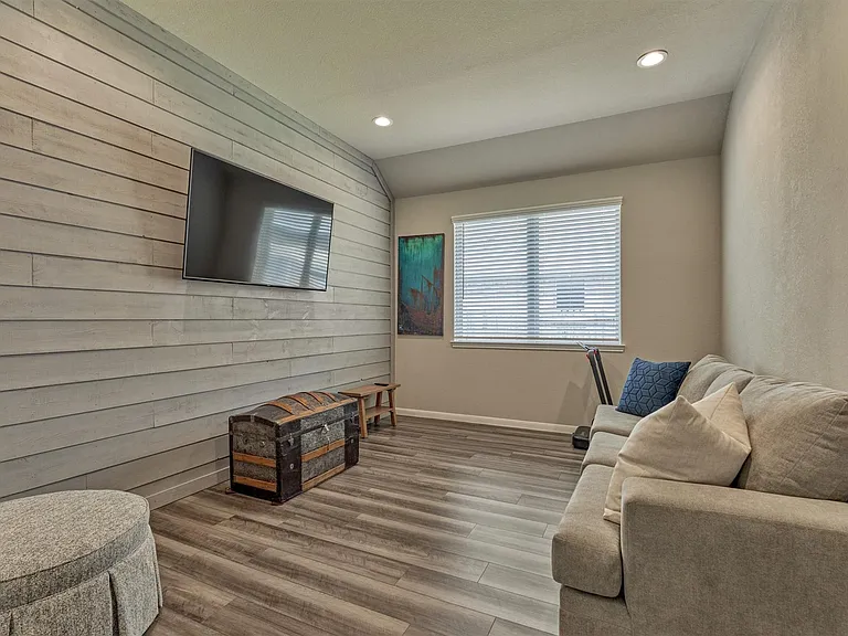 14445 Kerrick Vista Ln — Photo 32