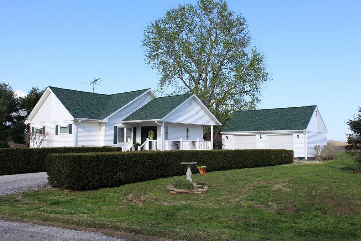 2450 Ware Wolf Lake Rd, Wolf Lake, IL 62998 Zillow