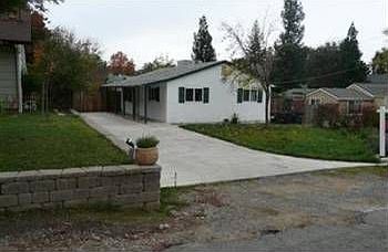 3rd image of 7500 Wisconsin Dr