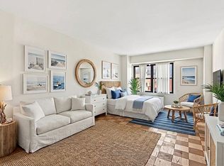 305 E 40th St APT 14A, New York, NY