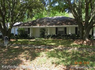 1143 Knollhaven Dr, Baton Rouge, LA 70810