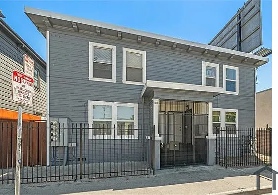 881 W Grand Ave #B — Photo 10