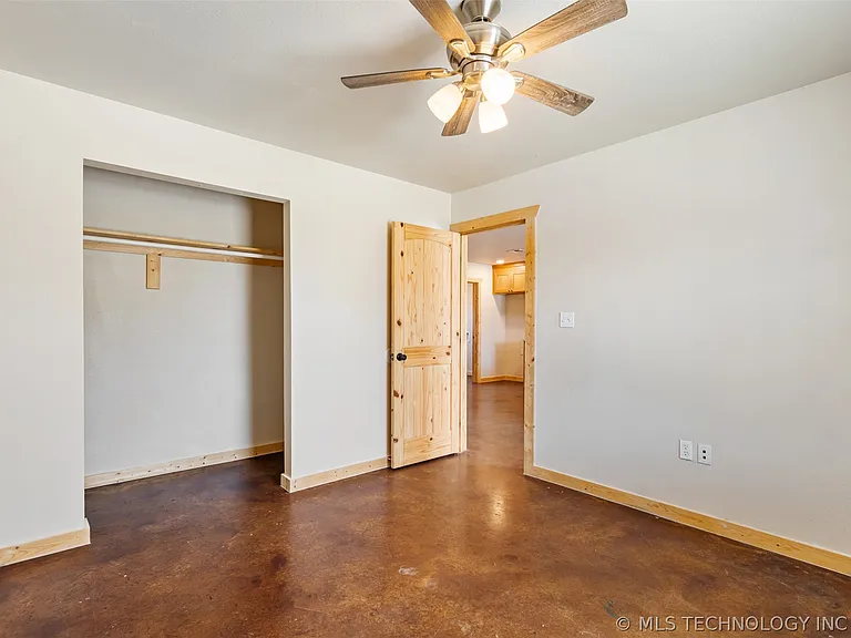 13001 Owen Ln #13003 — Photo 11