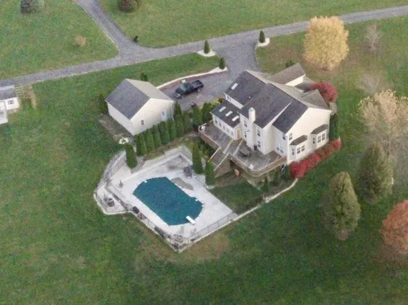 3429 Ady Rd, Street, MD 21154