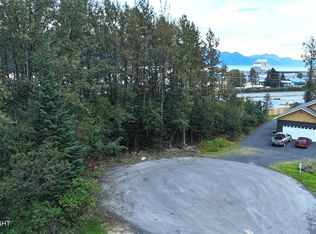 1810 Parks Pl, Seward, AK 99664