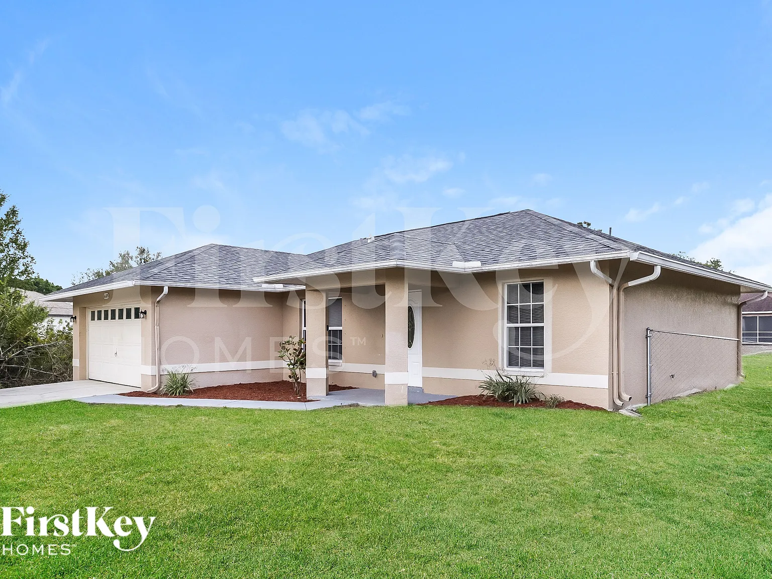 3 bed, 2.0 bath, 1283 sqft, $1,830 — Photo 2