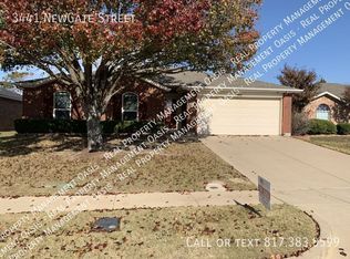 3441 Newgate St, Midlothian, TX 76065