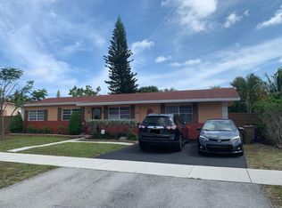 266 NE 44th St, Pompano Beach, FL 33064