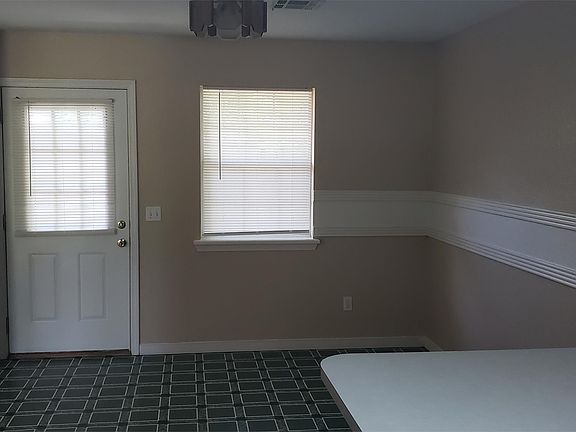 3rd image of 16046 County Road 3532