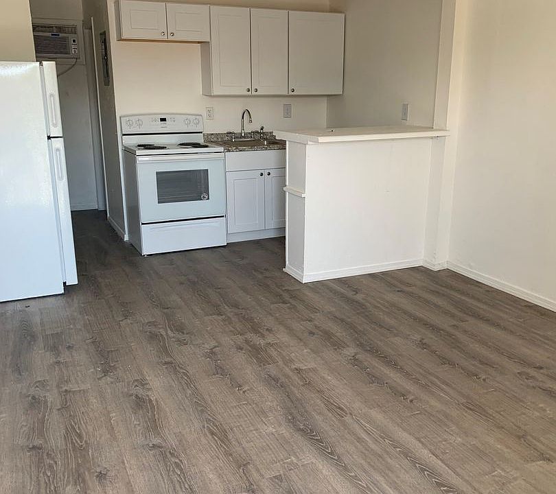 2nd image of 429 Chama St SE #G