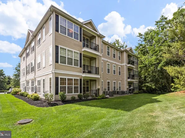 72 Kyle Way, Trenton, NJ 08628