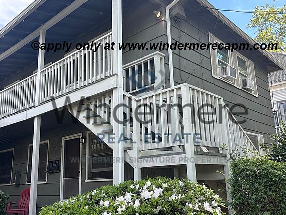 2nd image of 321 28th St APT 6