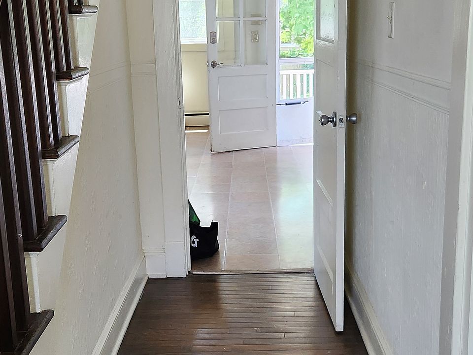 Entrance Foyer