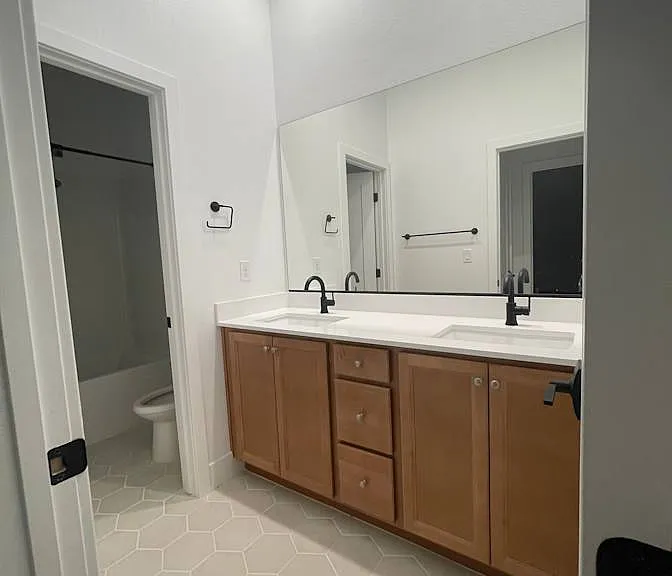 3252 Waterstone Ave — Photo 5