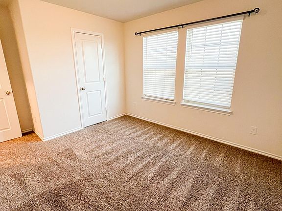 4th image of 973 English Dr